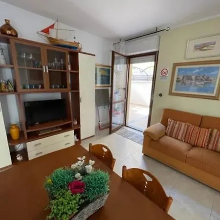 Civico 8bis Casa Vacanze Holiday home *